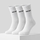 WE•TRST STEP•ONE Socks – weisse Crew Socken im Dreierpack mit Logo